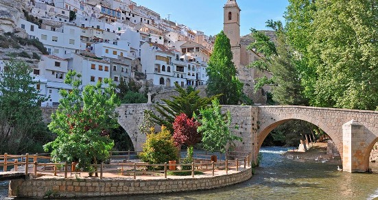 Alcalá del Júcar y Riópar (Albacete), entre los diez pueblos más buscados en 2019 en portales de turismo