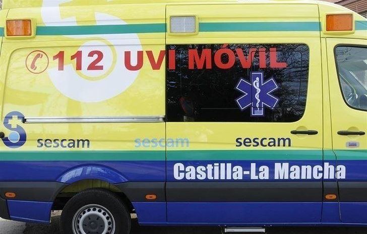 Cinco personas heridas tras la colisión entre un camión y un turismo en Manzanares (Ciudad Real)