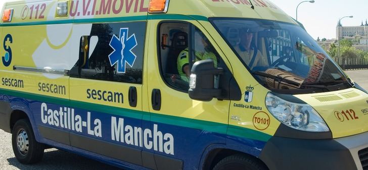 Muere una mujer de 55 años en Villarrobledo (Albacete) tras la colisión entre un turismo y un camión