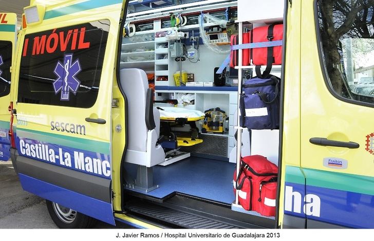 Dos mujeres heridas tras la colisión entre un tráiler y un turismo en Villares del Saz (Cuenca)
