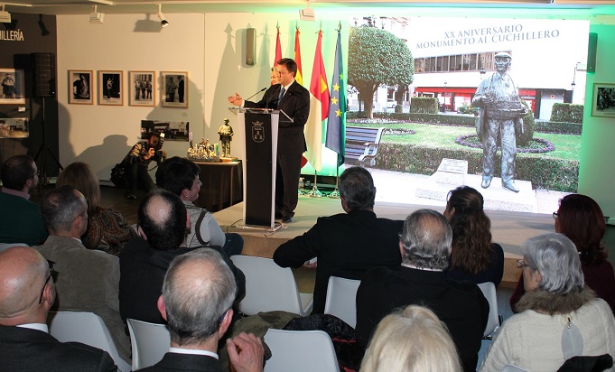 Albacete celebró el XX aniversario del ‘Monumento al Cuchillero’