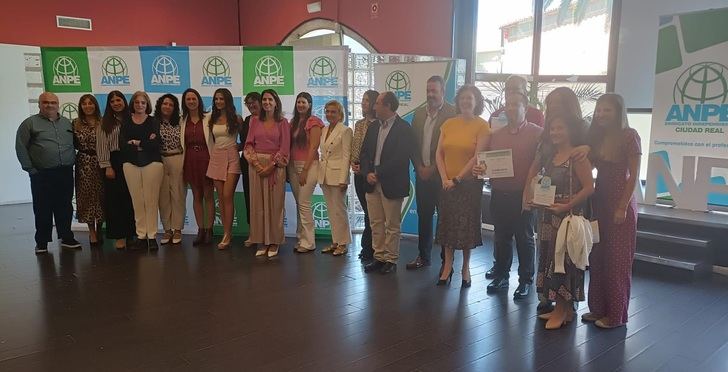 ANPE celebra Albacete y Ciudad Real su Premio Innovación Educativa y rinde homenaje a sus jubilados y docentes en prácticas