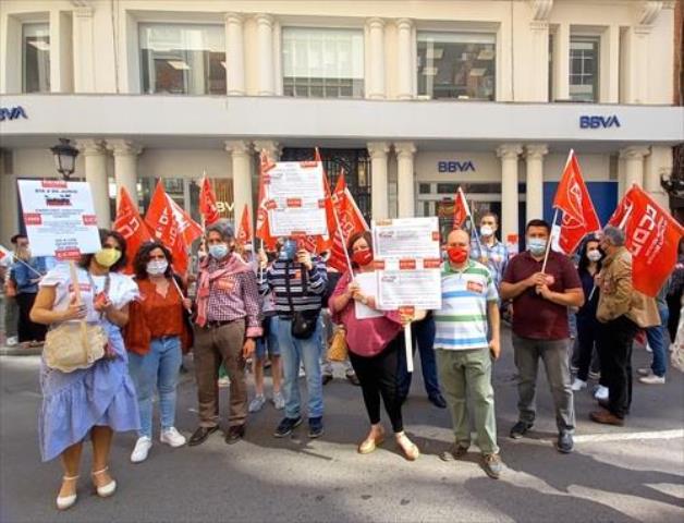 Seguimiento del 100% de la huelga de trabajadores de BBVA en la provincia de Albacete