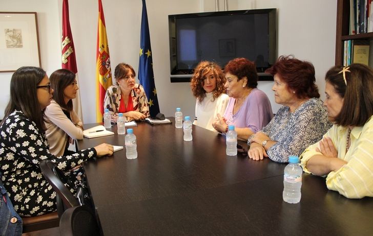 La Junta de Castilla-La Mancha destaca el trabajo de diversas asociaciones en la lucha contra la violencia de género