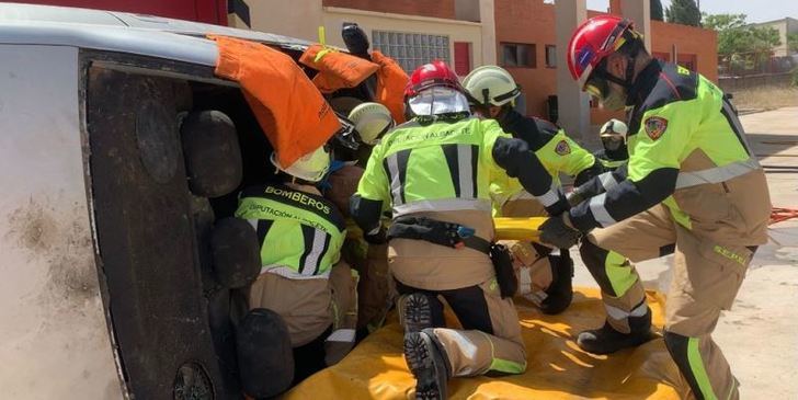Los bomberos del SEPEI de la Diputación de Albacete renuevan sus recursos materiales
