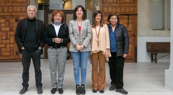 La Junta de Castilla-La Mancha colabora en una campaña para visibilizar la trata como forma extrema de violencia contras las mujeres