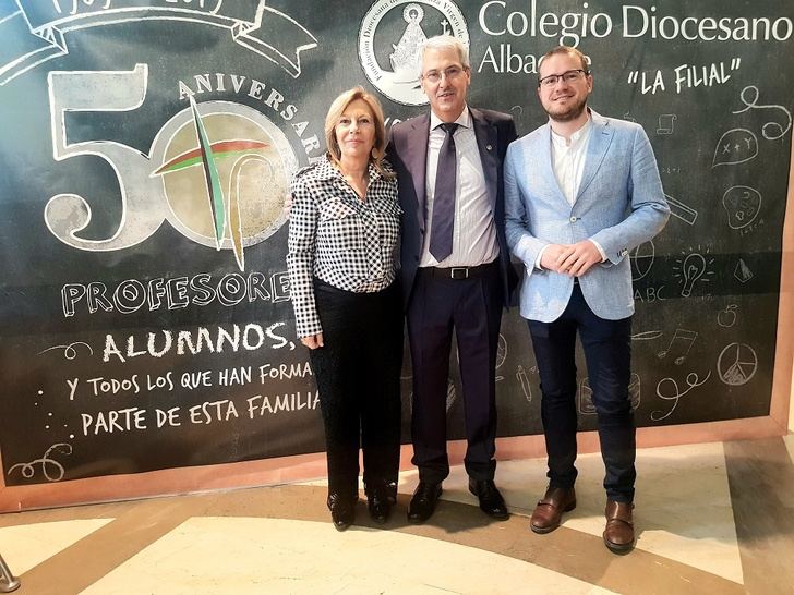 La Diputación de Albacete también celebra con el Colegio Diocesano sus 50 años