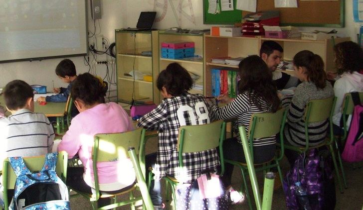 Anpe se opone a que los profesores tengan que administrar la medicación en los colegios de Castilla-La Mancha