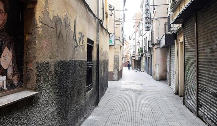 Imagen de la soledad de las calles de una ciudad española.