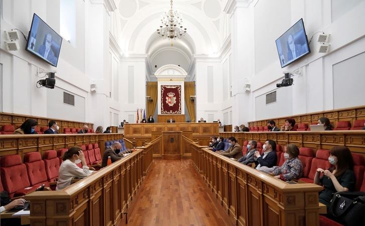 Dependencia, río Tajo, listas de espera y nudo logístico de Albacete, a debate este jueves en el pleno de las Cortes