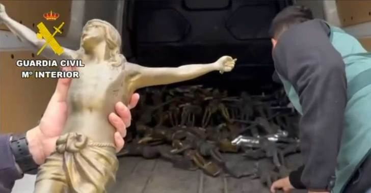 Seis personas detenidas por el robo de crucifijos en 19 cementerios de la provincia de Toledo