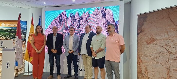 La Junta de Castilla-La Mancha pone en valor la “singularidad” de la Cueva del Niño de Ayna