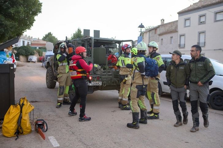 Unidades caninas para la búsqueda de cinco desaparecidos en Letur