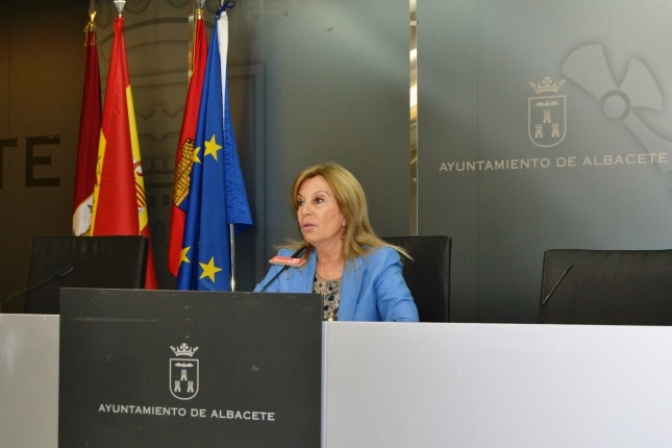 El PSOE solicita a Bayod que amplíe la partida presupuestaria del Museo de la Cuchillería para suplir el déficit que arrastra