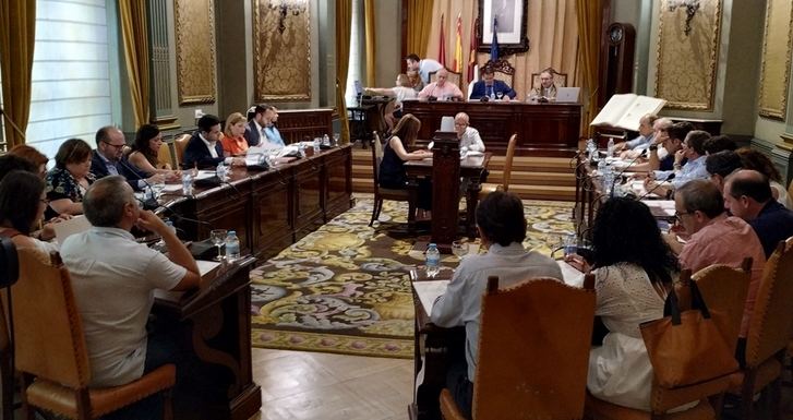 La Diputación de Albacete asumirá la titularidad de la CM-3152, carretera que une El Bonillo y Lezuza