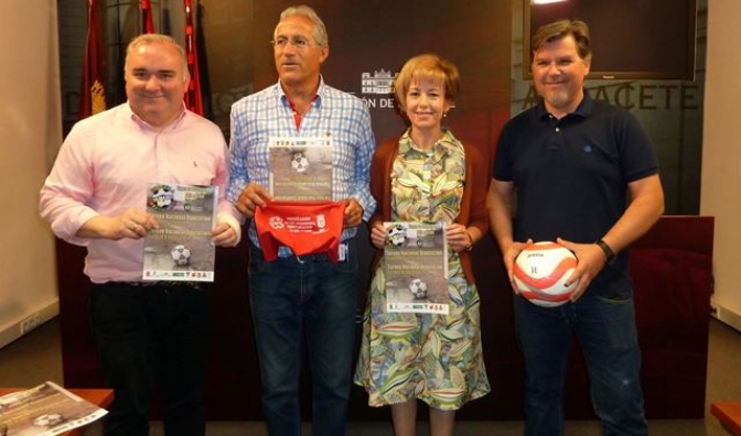 La Roda celebra este sábado el XXIII Torneo de Fútbol alevín ocho con la participación de 32 equipos