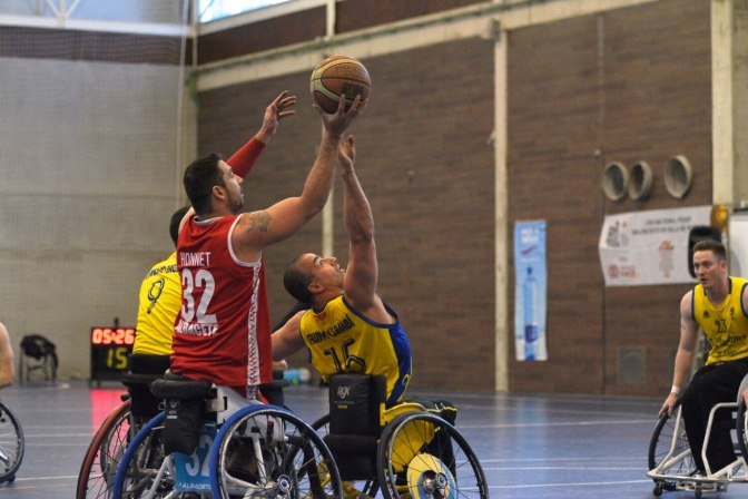 El BSR Amiab Albacete perdió en la última jornada de la fase por el título en la cancha del líder Ilunion (67-50)