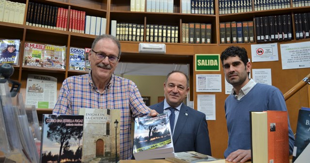 Dos novelas de Antonio Martínez pasan a los fondos de la Red Municipal de Bibliotecas de Albacete