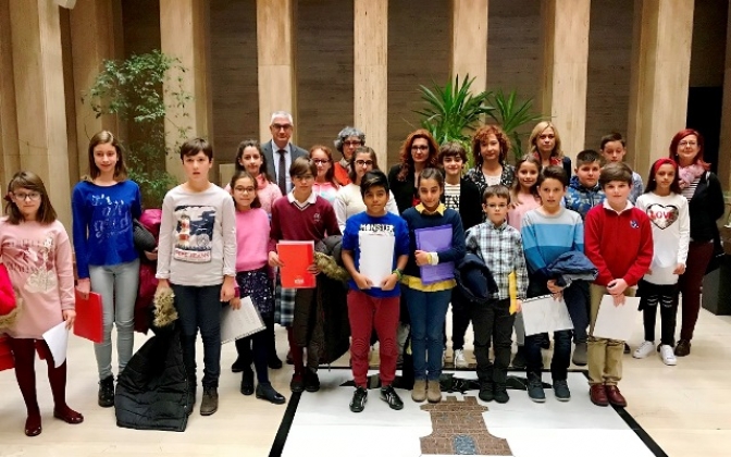 El Ayuntamiento constituye el Consejo Municipal de la Infancia con 19 representantes de los colegios de Albacete
