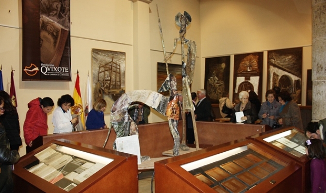 Buena acogida de la exposición ‘El Quijote, la pasión por un libro’, que ya se puede ver en La Roda