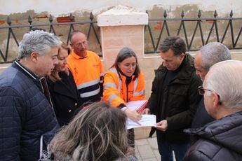 El alcalde de Albacete visita las obras del Plan de Acerado para mejorar la movilidad peatonal