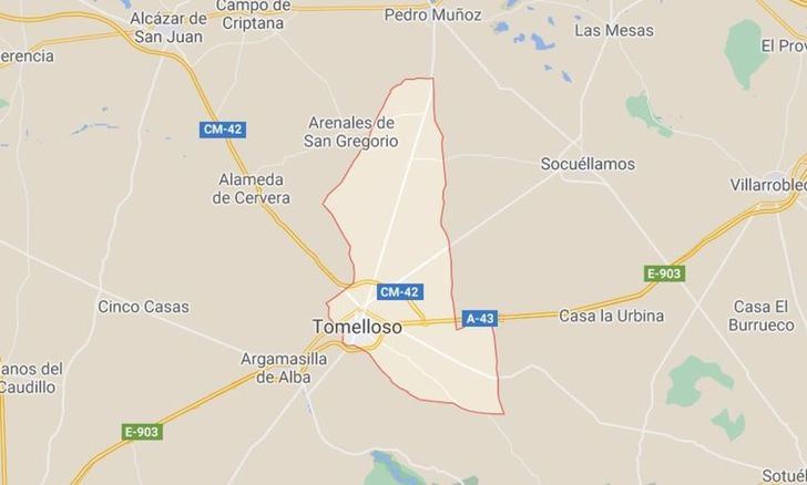 Afectada por quemaduras una mujer tras un incendio en un bloque de viviendas de Tomelloso