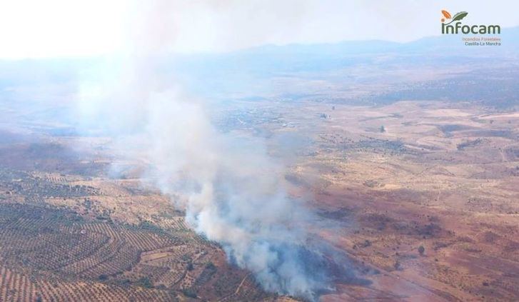 El fuego de La Estrella (Toledo) ha consumido unas 2.500 hectáreas pero su situación 'no es mala'