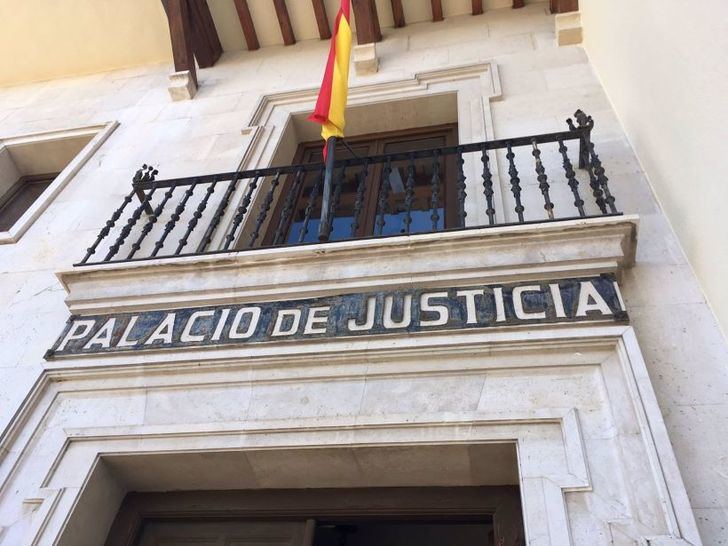 Fiscalía pide siete años de prisión por abuso sexual en Cuenca