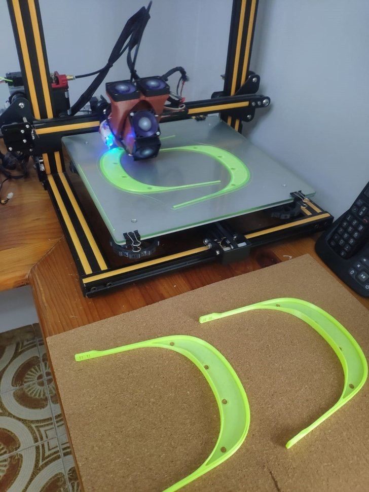 Más de 500 castellanomanchegos ponen sus impresoras 3D a trabajar para hacer material sanitario