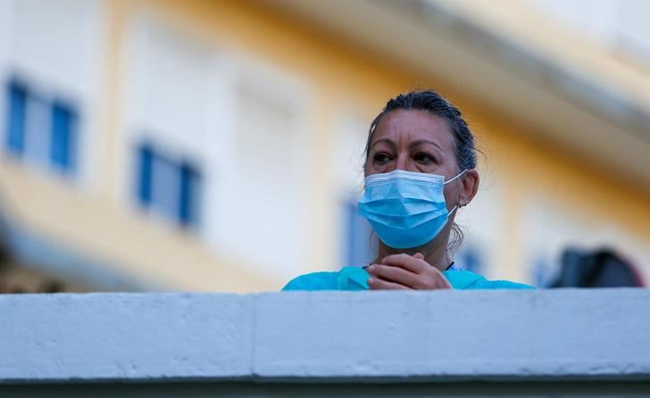 España registra 117.710 contagiados y casi 11.000 muertos por coronavirus