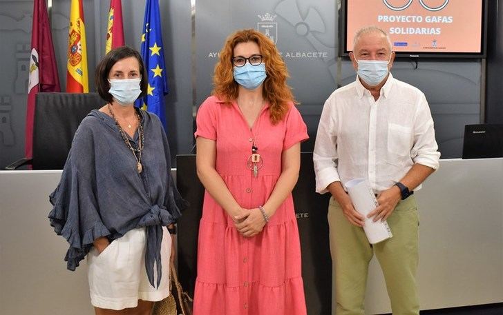 Ayuntamiento de Albacete y Stop Ceguera han logrado entregar gafas a 140 personas en situación de vulnerabilidad económica