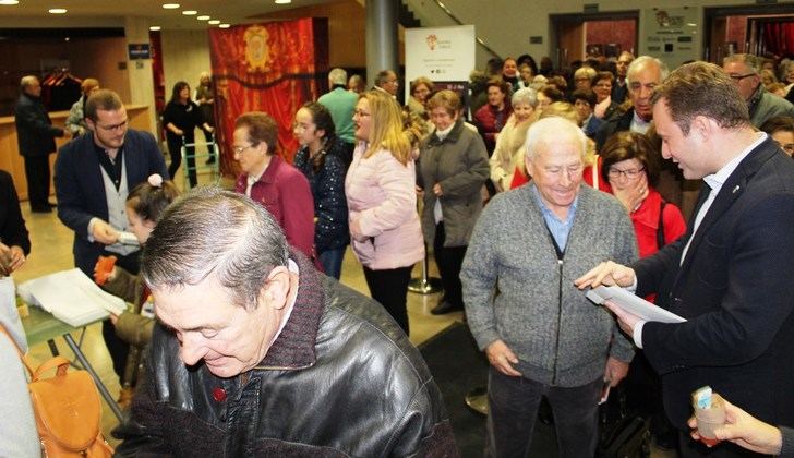 Unas 700 personas mayores participan en la Gala de Navidad del Ayuntamiento de Albacete