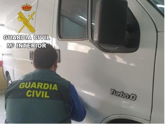 Tres detenidos por 32 robos en vehículos por valor cercano a los 25.000 euros en Toledo y Madrid