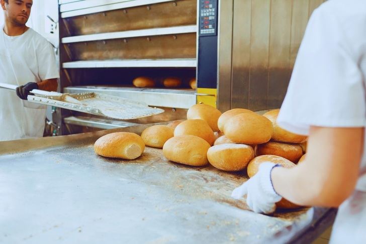 Maquinaria esencial para montar una panadería