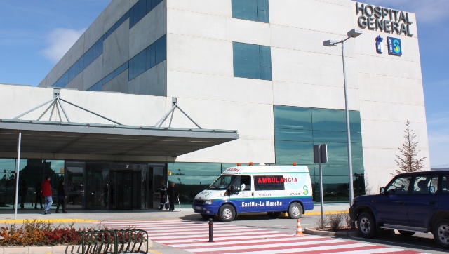 El niño fue ingresado en el Hospital de Almansa tras la brutal paliza.