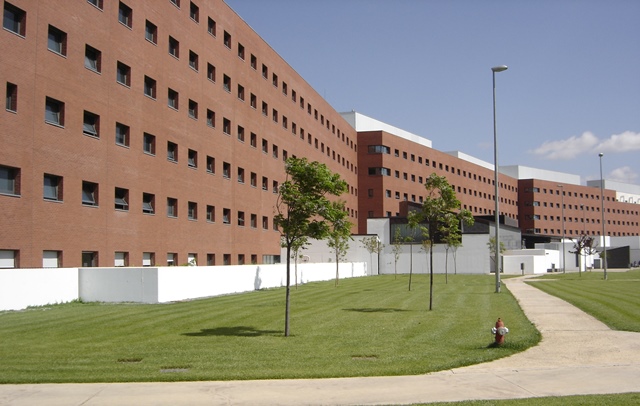 Trasladado al hospital de Ciudad Real a un joven de 28 años herido por arma blanca en Bolaños de Calatrava