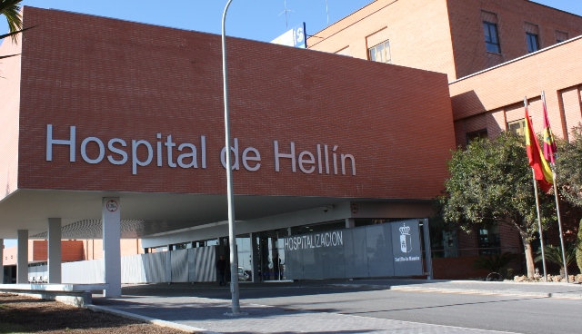 Trasladan al hospital a un hombre de 52 años herido por arma blanca en Hellín (Albacete)