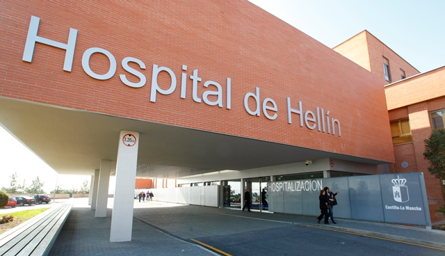 Trasladado al hospital de Hellín el trabajador alcanzado por un rayo de la base helitransportada de Molinicos (Albacete)