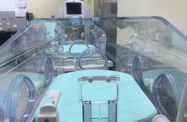 El Hospital de Hellín (Albacete) dispone de dos nuevas incubadoras para su área de pediatría