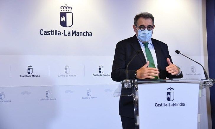 Castilla-La Mancha ve con buenos ojos reducir la cuarentena por coronavirus de 14 a 10 días para los contactos estrechos