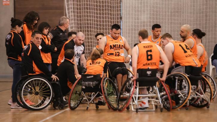 El BSR Amiab Albacete disputa ante el BSR Puertollano el Campeonato Regional de baloncesto en silla de ruedas