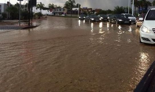 Imagen de archivo de fuertes lluvias en Albacete