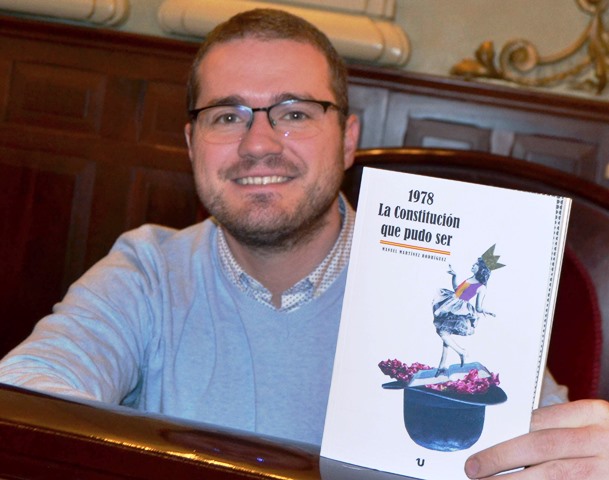 El albaceteño Manuel Martínez estrena nuevo libro, ‘La Constitución que pudo ser’