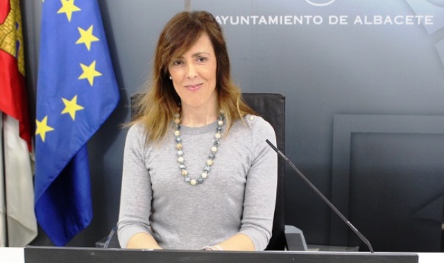 María Gil detalla que la Red Joven Municipal de Albacete nace de la buena relación entre los jóvenes y equipo de gobierno