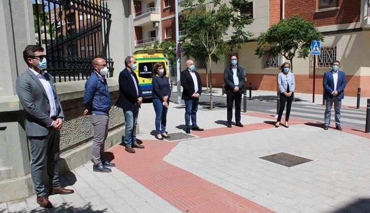 Minuto de silencio en la Delegación de Sanidad de Albacete, en recuerdo de las víctimas del coronavirus
