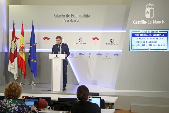 El Plan de Empleo de Castilla-La Mancha para 2019 está dotado con 50,4 millones de euros