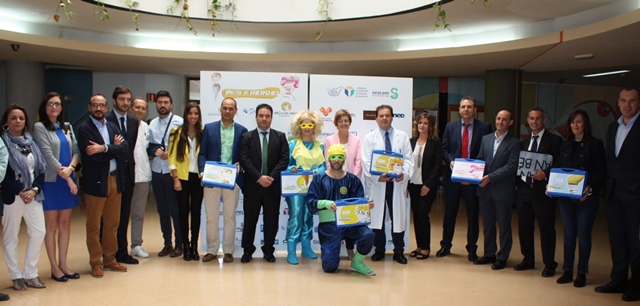 El servicio de Oncología de Albacete, animado a seguir trabajando tras la distinción al mérito regional
