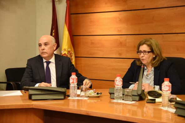 El Gobierno de Castilla-La Mancha recuerda los recortes en el transporte por carretera durante la legislatura anterior