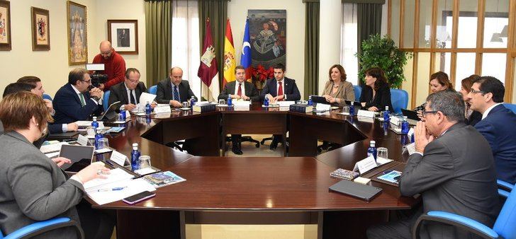 La Junta de Castilla-La Mancha aprueba la oferta de empleo público para el 2019 con 2.573 plazas