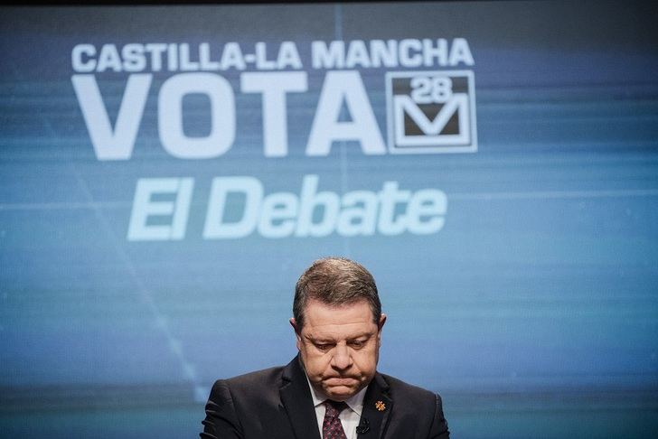 Vuelco en Castilla-La Mancha, Page, con el 82% del voto escrutado, pierde la presidencia en favor de PP y Vox